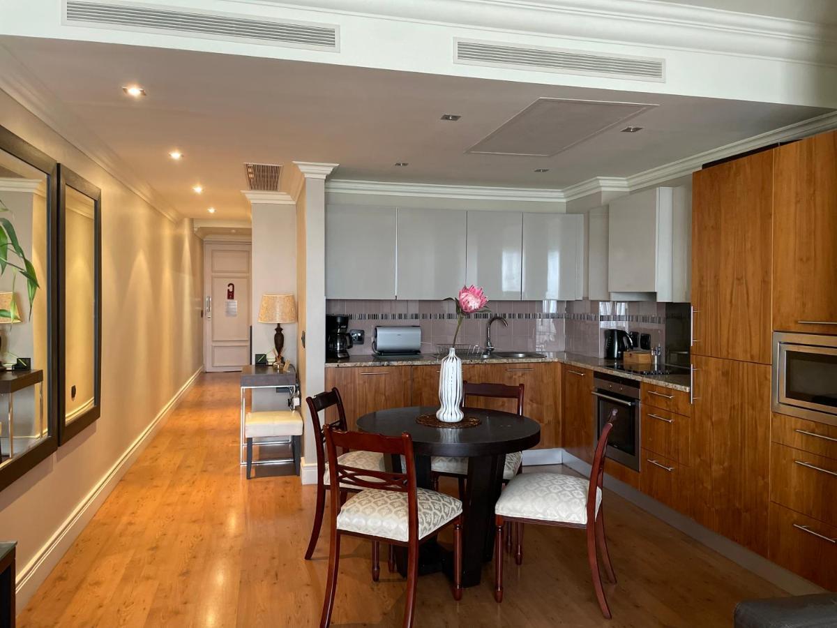 Cape Royale Apartment 810 Кейптаун Екстериор снимка